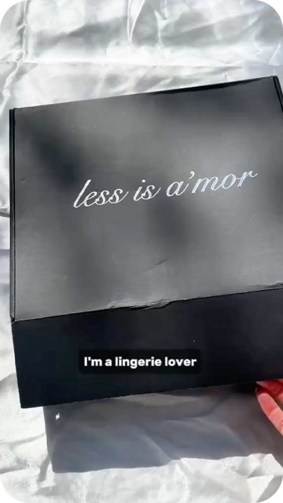 Less is Amor